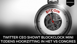 Twitter CEO showt Blockclock Mini tijdens hoorzitting in het VS Congres