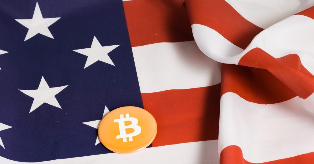 Silk Road founder Ulbricht makes first major public appearance since release